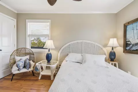 Bedroom - 21498 Widgeon Rd, Perry, FL 32348 photo 5 of 6