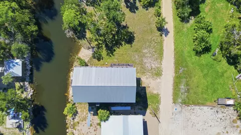 View/Area - 21498 Widgeon Rd, Perry, FL 32348 photo 4 of 6