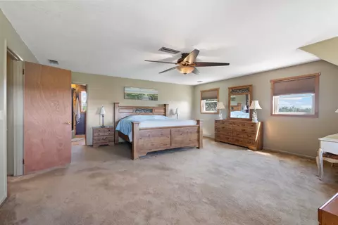 Bedroom - 15270 Beach Rd, Perry, FL 32348 photo 1 of 7