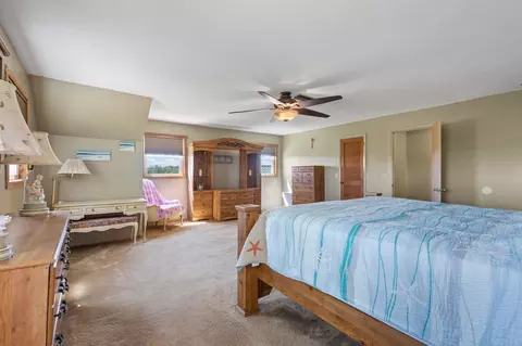 Bedroom - 15270 Beach Rd, Perry, FL 32348 photo 2 of 7