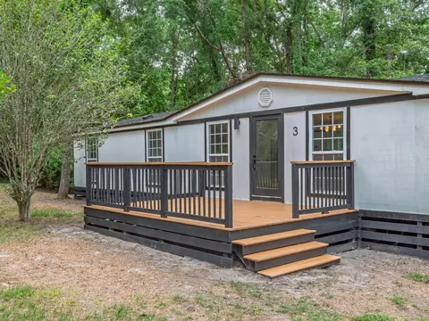 3 Rosewood Rd, Crawfordville, FL 32327