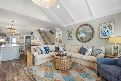 Living - 20817 Marina Rd, Perry, FL 32348 photo 1 of 3