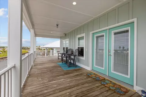 Exterior - 20817 Marina Rd, Perry, FL 32348 photo 6 of 11