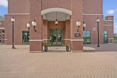 300 S Duval St #602, Tallahassee, FL 32301