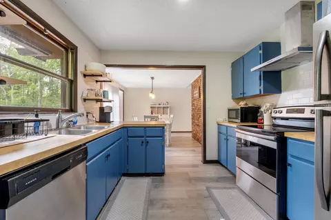 Kitchen - 406 Robin Road Rd, Monticello, FL 32344 photo 1 of 1