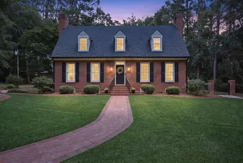 7042 Duck Cove Rd, Tallahassee, FL 32312
