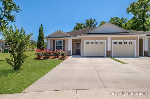 995 Chase Creek Cir, Tallahassee, FL 32311