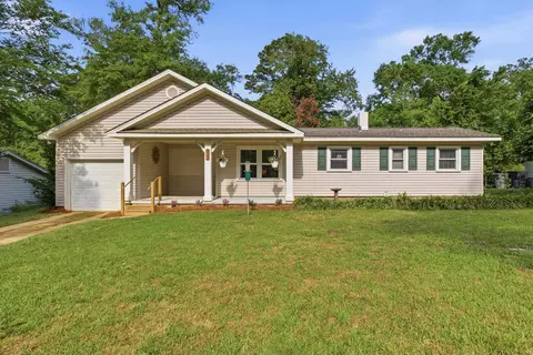932 Carraway St, Tallahassee, FL 32308