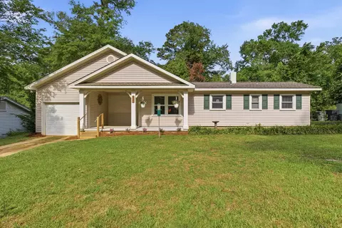 932 Carraway St, Tallahassee, FL 32308