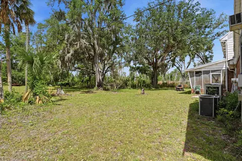 1201 Hughes Ln, Perry, FL 32347 photo 4