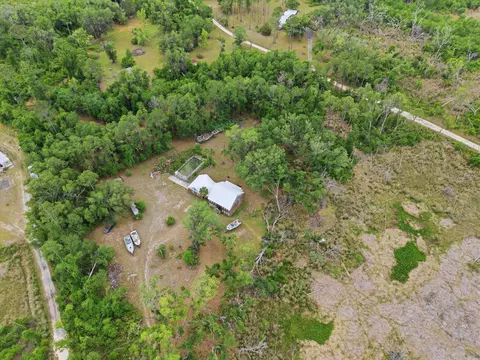 1201 Hughes Ln, Perry, FL 32347 photo 15