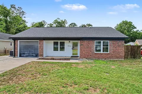1926 Maryellen Dr, Tallahassee, FL 32303