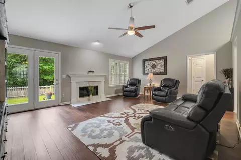 2801 Green Forest Ln, Tallahassee, FL 32312