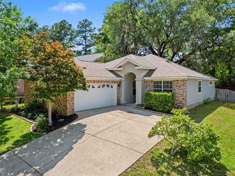 4841 Lake Park Dr, Tallahassee, FL 32311