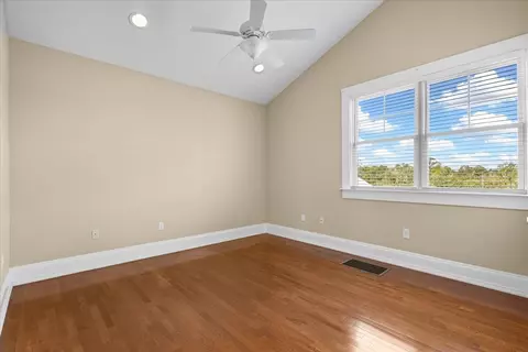 Bedroom - 1259 NE Rivers Bend Way, Steinhatchee, FL 32359 photo 4 of 7