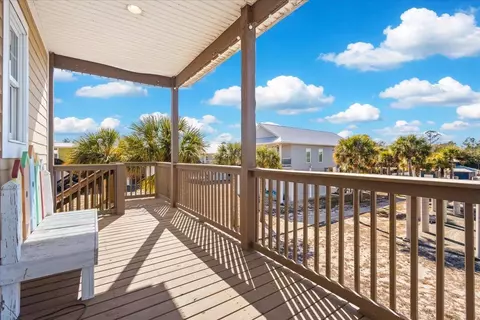 Exterior - 1259 NE Rivers Bend Way, Steinhatchee, FL 32359 photo 4 of 13