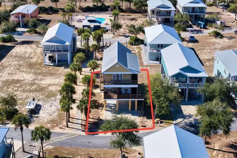 1259 NE Rivers Bend Way, Steinhatchee, FL 32359