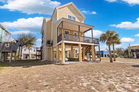 Exterior - 1259 NE Rivers Bend Way, Steinhatchee, FL 32359 photo 3 of 13