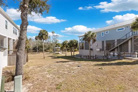 Exterior - 1259 NE Rivers Bend Way, Steinhatchee, FL 32359 photo 11 of 13