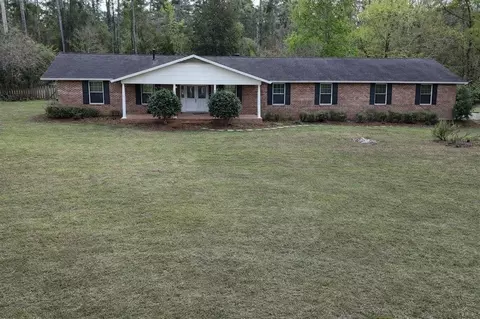 8605 Coach Rd, Tallahassee, FL 32309