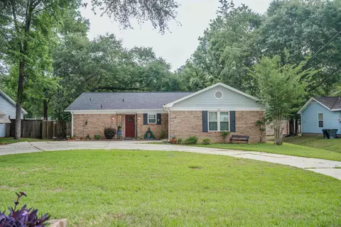 3241 Earl Dr, Tallahassee, FL 32309