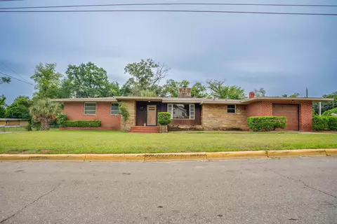 239 Lincoln St, Tallahassee, FL 32301