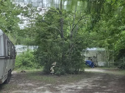 2633 Oscar Harvey Rd, Tallahassee, FL 32310