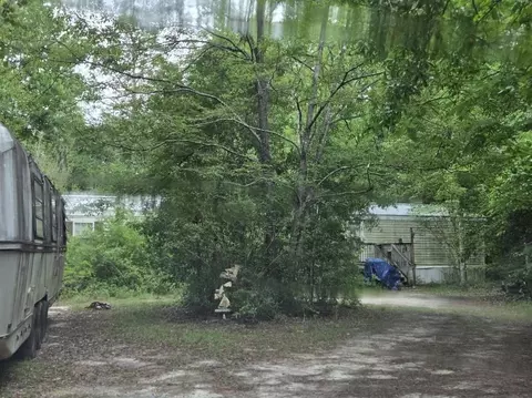 2633 Oscar Harvey Rd, Tallahassee, FL 32310