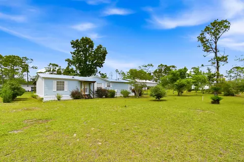 813 E Charles Hendry Rd, Perry, FL 32348 photo 2