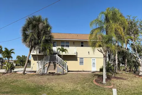 9494 Rosebud Cir, Port Charlotte, FL 33981