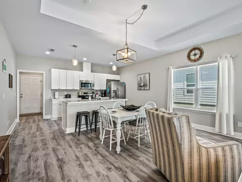 Dining - 215 Ante Beppum Loop, Carrabelle, FL 32322 photo 5 of 5