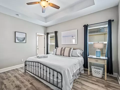 Bedroom - 215 Ante Beppum Loop, Carrabelle, FL 32322 photo 6 of 7