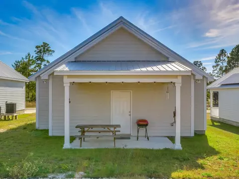 Exterior - 215 Ante Beppum Loop, Carrabelle, FL 32322 photo 5 of 9