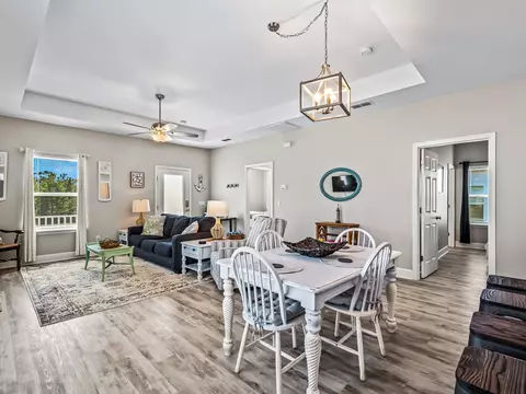 Dining - 215 Ante Beppum Loop, Carrabelle, FL 32322 photo 4 of 5