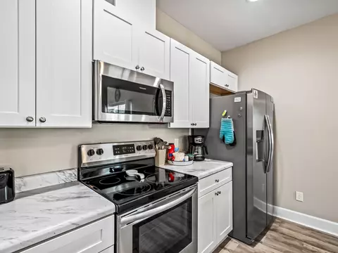 Kitchen - 215 Ante Beppum Loop, Carrabelle, FL 32322 photo 4 of 5