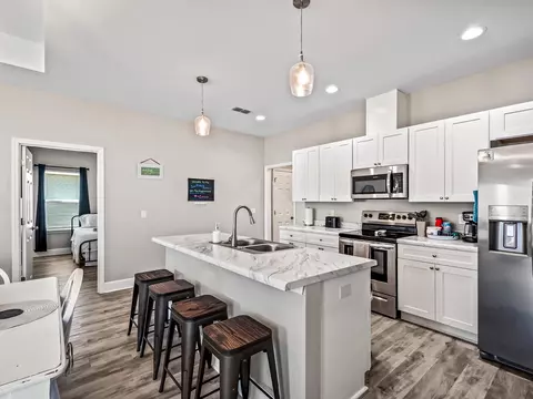 Kitchen - 215 Ante Beppum Loop, Carrabelle, FL 32322 photo 1 of 5