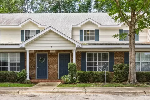 2738 W Tharpe St #804, Tallahassee, FL 32303