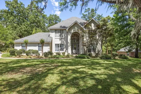 916 Hill Roost Rd, Tallahassee, FL 32312