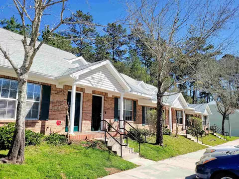 2738 W Tharpe St #1502, Tallahassee, FL 32303
