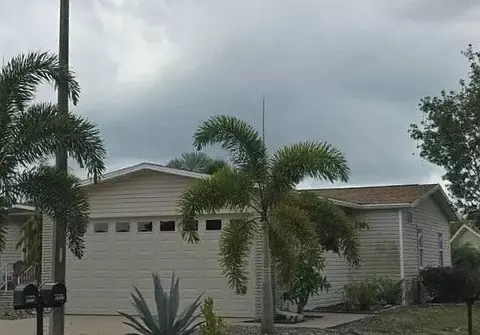 9954 Bardmoor Ct, North Fort Myers, FL 33903