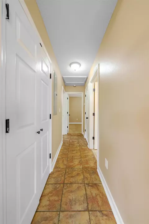 Entry Way - 196 Leslie Ln, Perry, FL 32348 photo 2 of 2