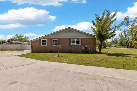 Exterior - 404 Glenridge Rd, Perry, FL 32348 photo 12 of 27