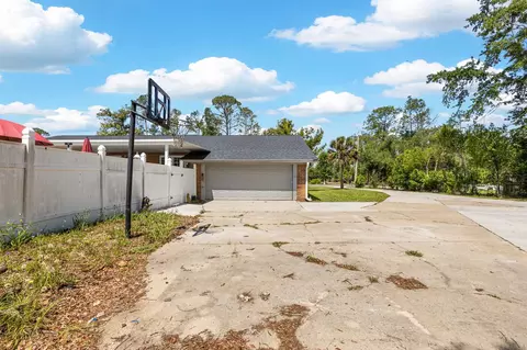 Exterior - 404 Glenridge Rd, Perry, FL 32348 photo 10 of 27