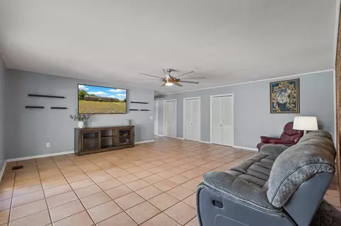 Living - 404 Glenridge Rd, Perry, FL 32348 photo 4 of 4