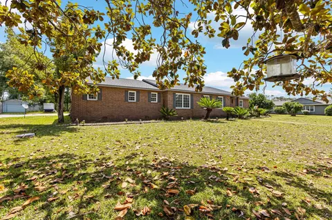 Exterior - 404 Glenridge Rd, Perry, FL 32348 photo 19 of 27
