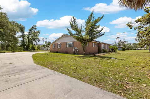 Exterior - 404 Glenridge Rd, Perry, FL 32348 photo 20 of 27