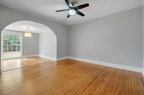 Living - 809 E 6th Ave, Tallahassee, FL 32303 photo 10 of 10