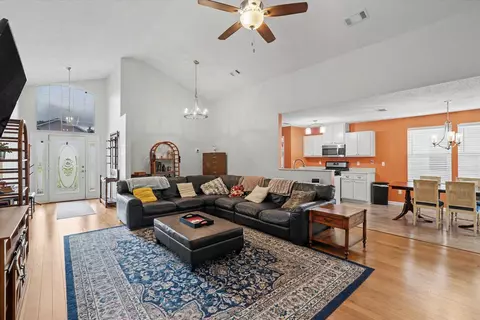 7049 Shady Grove Way, Tallahassee, FL 32312