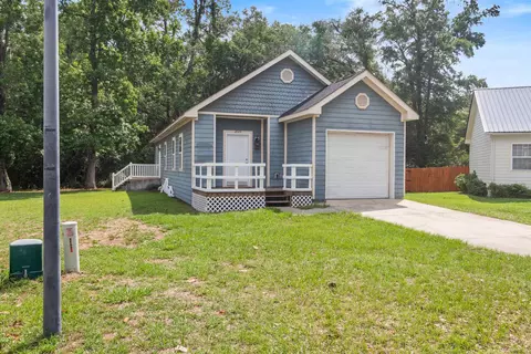 2729 Kennedy Dr, Tallahassee, FL 32310
