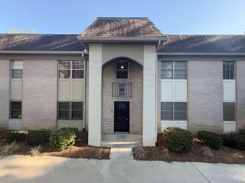 1951 N Meridian Rd #67, Tallahassee, FL 32303